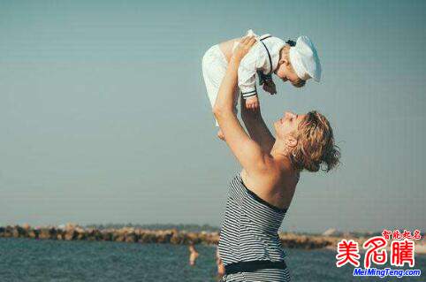 八字五行起名,給金命的寶寶起名