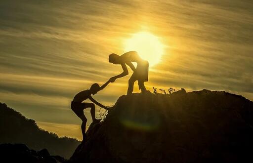 100個(gè)牛年男寶寶男孩好聽(tīng)的名字